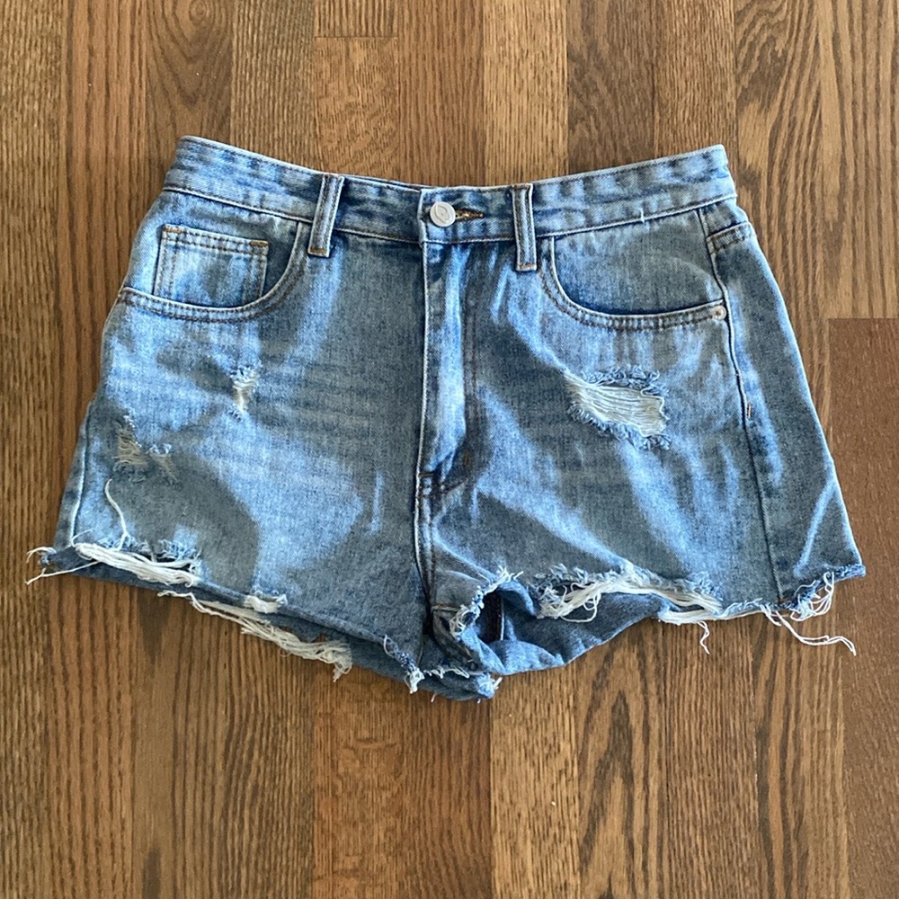 Denim Distressed Women Shorts Nasty Gal